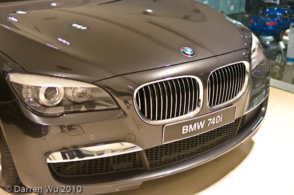 BMW 740i