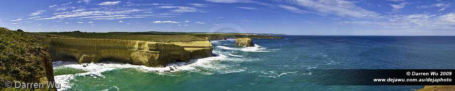 Southern Coastline and Bakers Oven Rock - Victoria, Australia